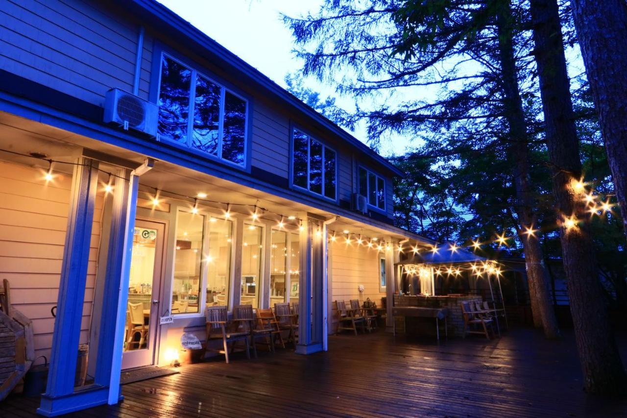 Ryosha Tsukiakari Bed & Breakfast Yamanakako Exterior foto